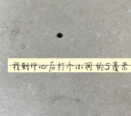 浠水瓷砖空鼓维修公司专业解答在瓷砖铺贴过程中，如果砂料搅拌不均匀，将会带来以下问题